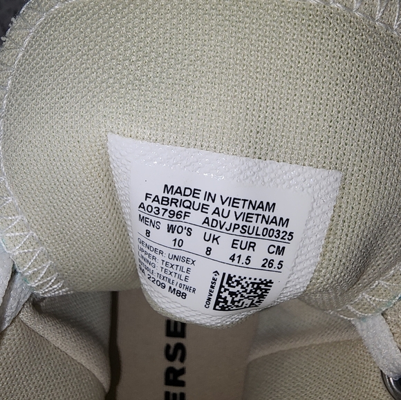 Converse Chuck Taylor's Teal Colored Shoes - Picture 8 of 15